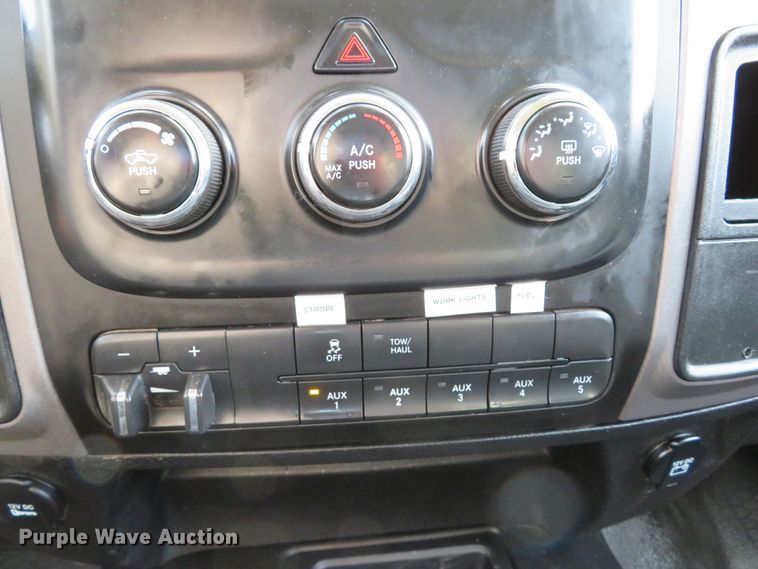 image for item DI2010 2014 Dodge Ram 3500HD Crew Cab utility bed pickup truck