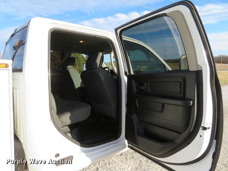 image for item DI2010 2014 Dodge Ram 3500HD Crew Cab utility bed pickup truck