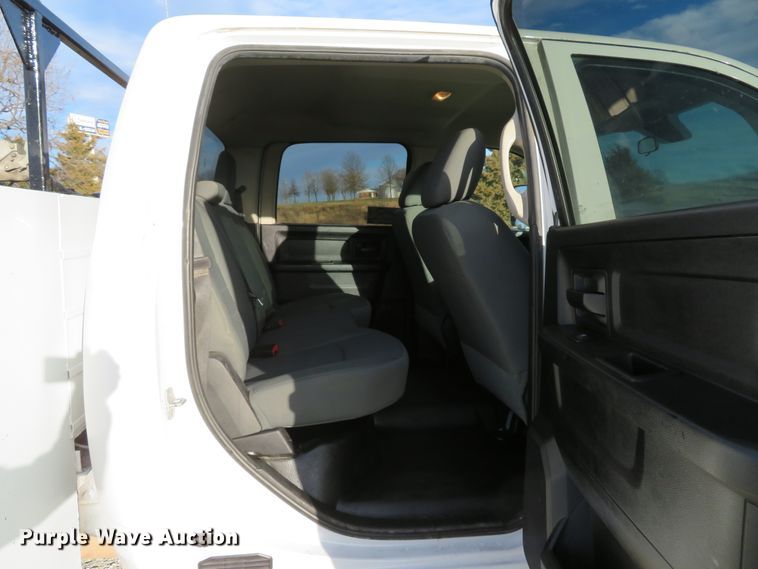 image for item DI2010 2014 Dodge Ram 3500HD Crew Cab utility bed pickup truck