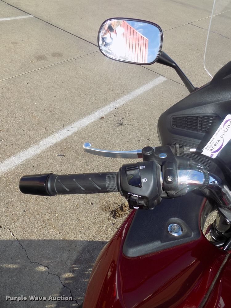 image for item DO9416 2010 Honda NT700V motorcycle