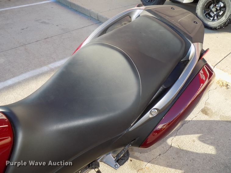 image for item DO9416 2010 Honda NT700V motorcycle