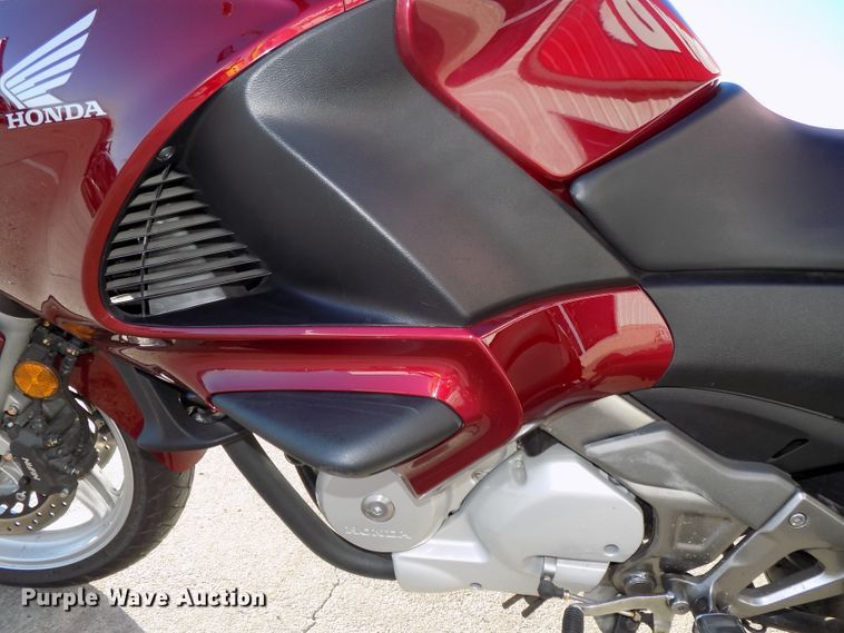 image for item DO9416 2010 Honda NT700V motorcycle