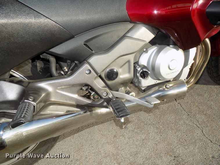 image for item DO9416 2010 Honda NT700V motorcycle