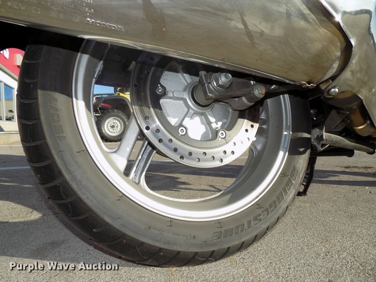 image for item DO9416 2010 Honda NT700V motorcycle