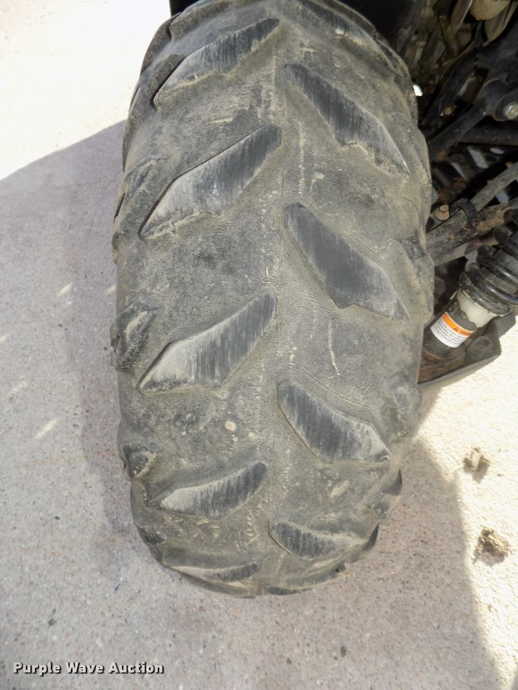 image for item DO9418 2011 Yamaha Grizzly 700 ATV