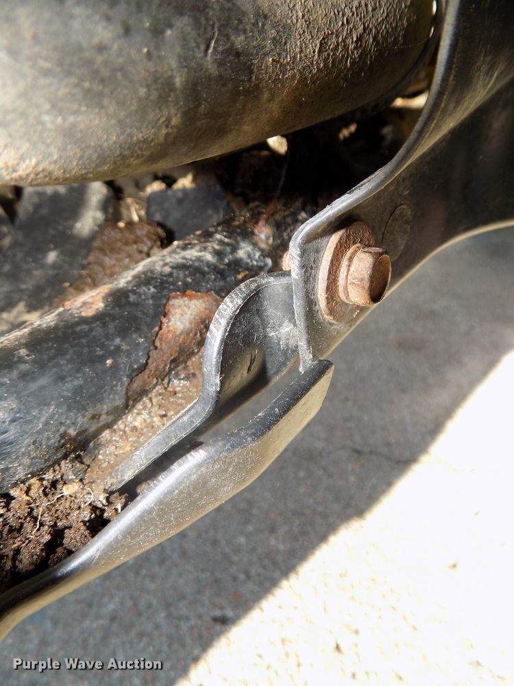 image for item DO9418 2011 Yamaha Grizzly 700 ATV