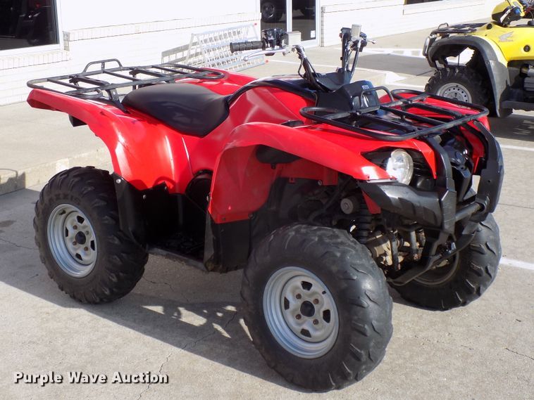 image for item DO9425 2013 Yamaha Grizzly 700 ATV