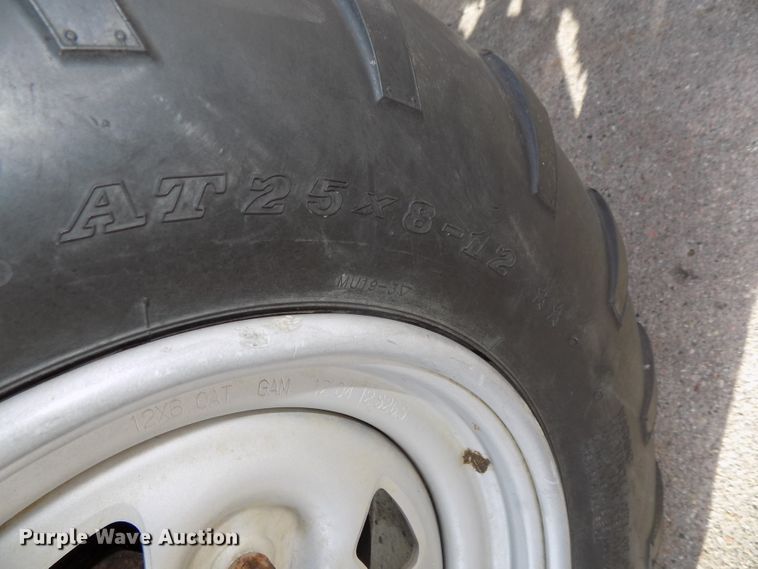 image for item DO9425 2013 Yamaha Grizzly 700 ATV