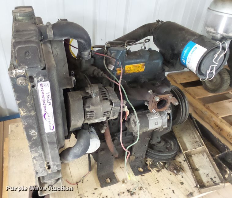 image for item EF9594 Kubota D905 diesel engine