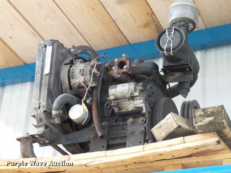 image for item EF9594 Kubota D905 diesel engine