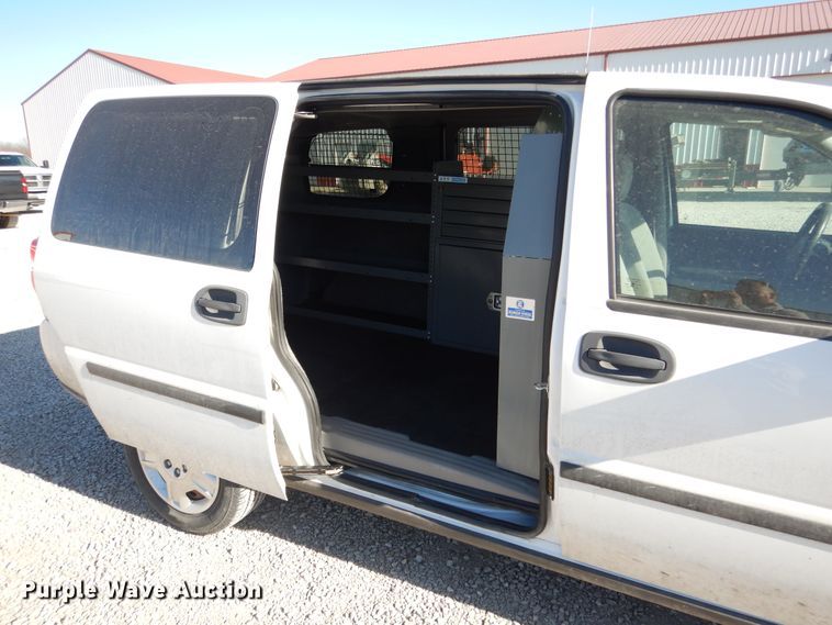 image for item EK9070 2008 Chevrolet Uplander van