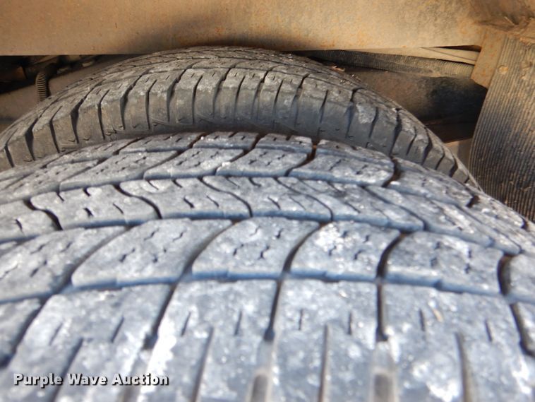 image for item EK9130 2011 Ford E350 Super Duty Star Tran shuttle bus