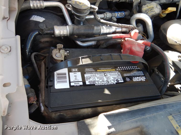 image for item EK9130 2011 Ford E350 Super Duty Star Tran shuttle bus