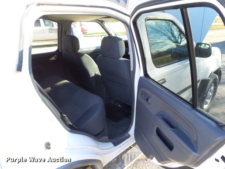 image for item EM9860 2004 Nissan Xterra SE SUV