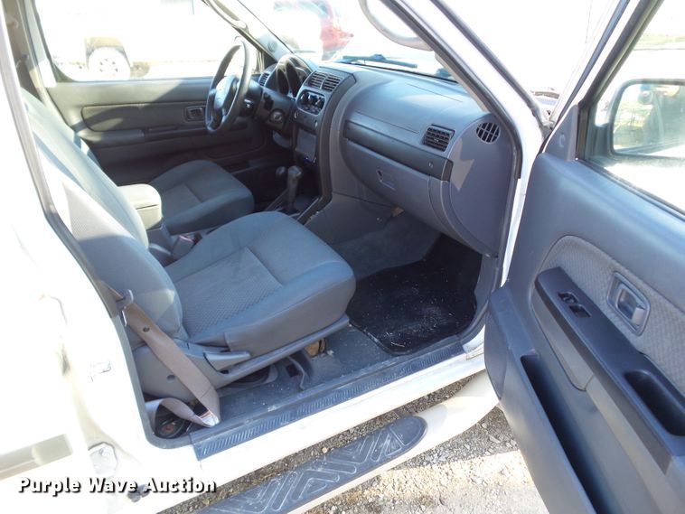 image for item EM9860 2004 Nissan Xterra SE SUV