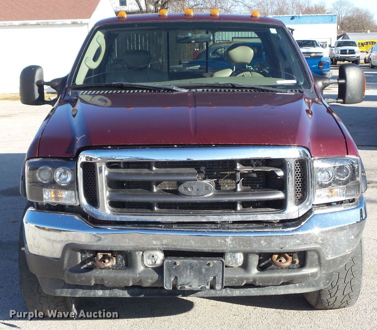 image for item EM9862 2004 Ford F250 Super Duty SuperCab pickup truck