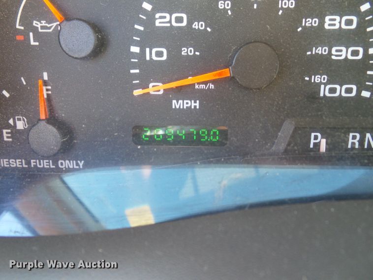 image for item EM9862 2004 Ford F250 Super Duty SuperCab pickup truck