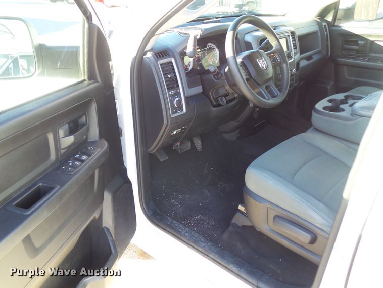 image for item EM9863 2014 Dodge Ram 1500 Quad Cab pickup truck