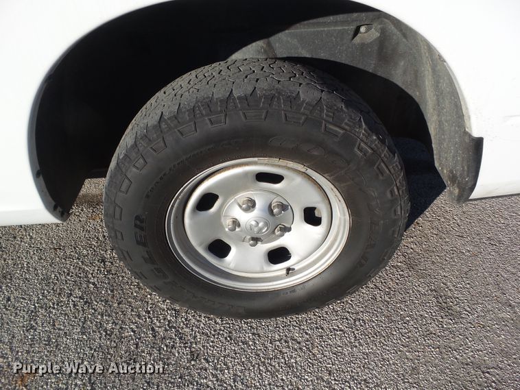 image for item EM9863 2014 Dodge Ram 1500 Quad Cab pickup truck