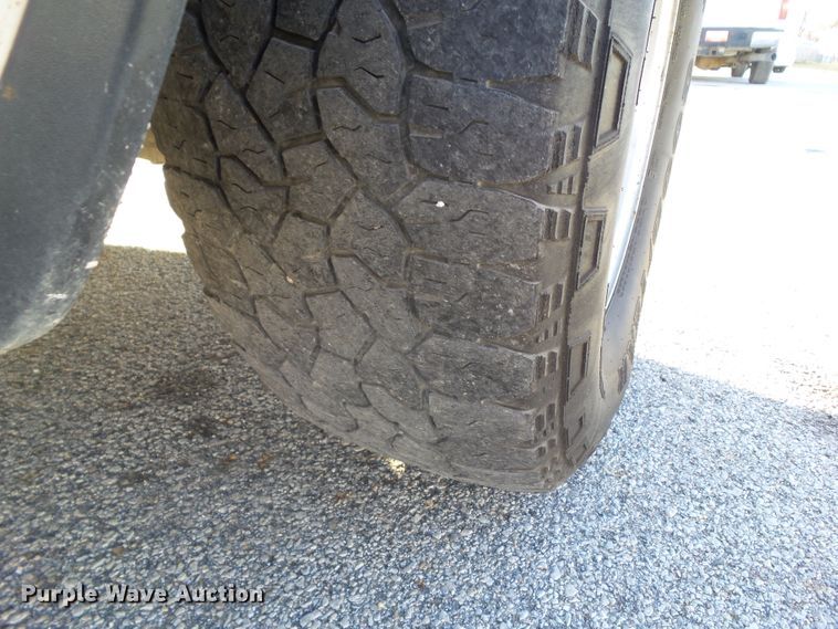 image for item EM9863 2014 Dodge Ram 1500 Quad Cab pickup truck