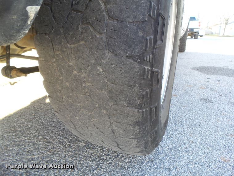 image for item EM9863 2014 Dodge Ram 1500 Quad Cab pickup truck