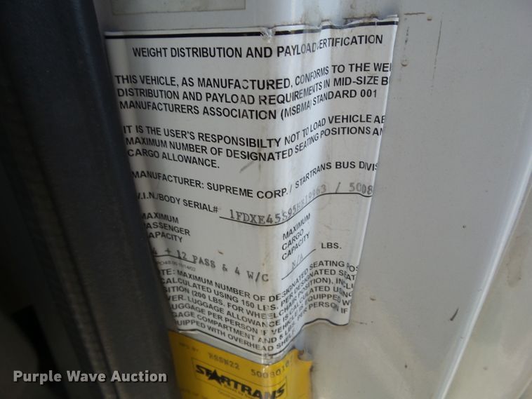 image for item EM9866 2005 Ford Econoline E450 Supreme BSSN22 shuttle bus