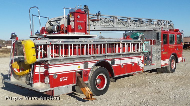 image for item EM9871 1973 Pierce SR-24768 ladder fire truck