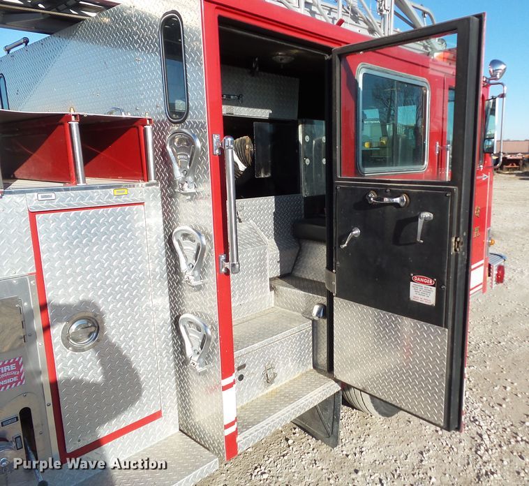 image for item EM9871 1973 Pierce SR-24768 ladder fire truck