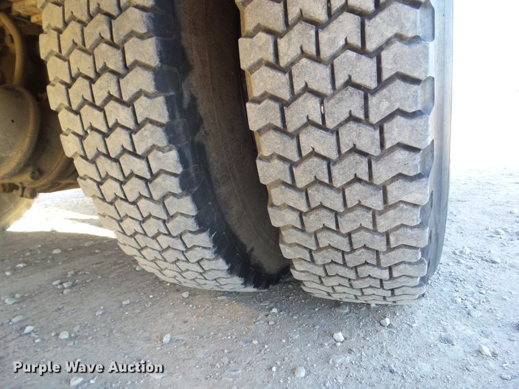 image for item EM9871 1973 Pierce SR-24768 ladder fire truck