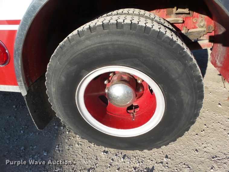 image for item EM9871 1973 Pierce SR-24768 ladder fire truck