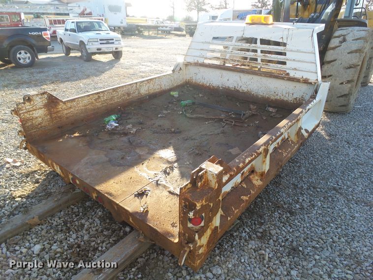 image for item EM9872 Steel dump bed