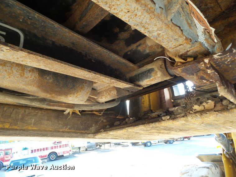 image for item EM9872 Steel dump bed