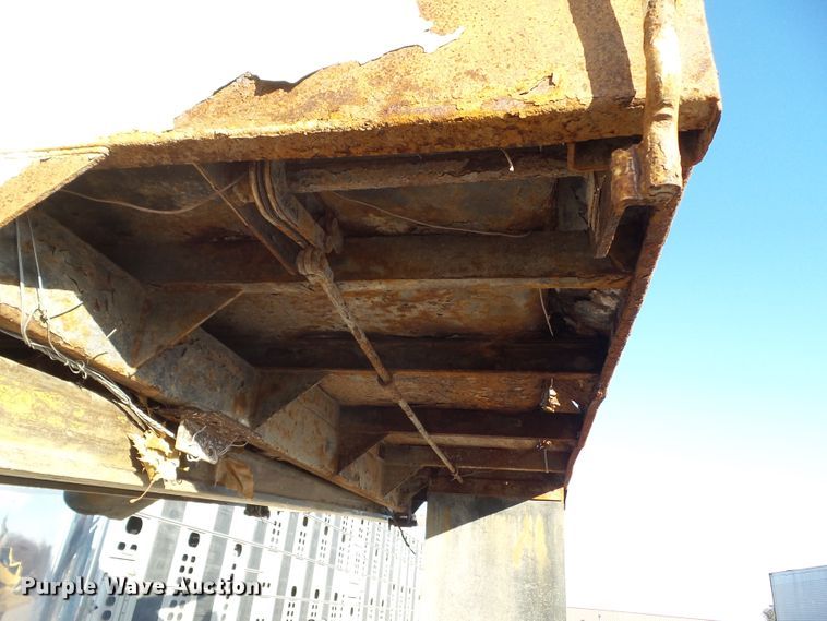 image for item EM9872 Steel dump bed