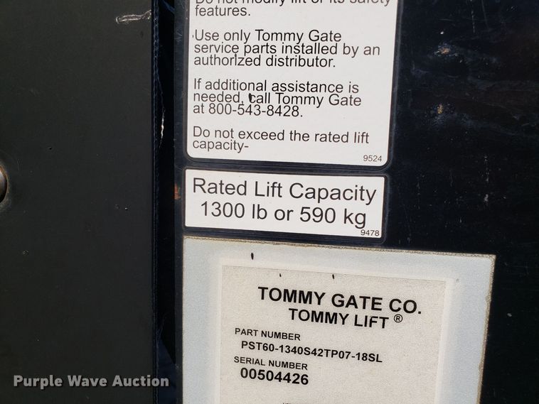 image for item EZ9010 Tommy Gate end gate lift