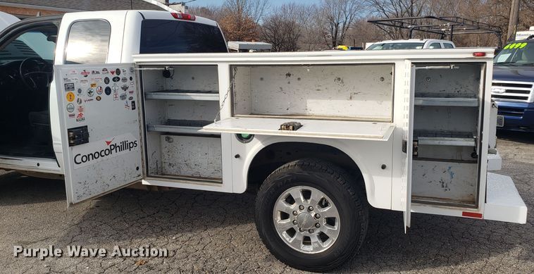 image for item EZ9034 2012 GMC Sierra 2500HD Ext. Cab utility bed pickup truck