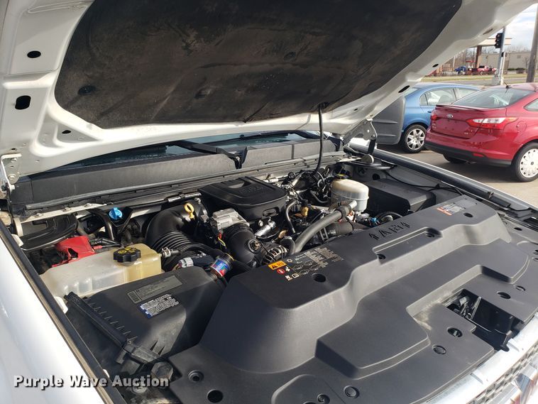 image for item EZ9034 2012 GMC Sierra 2500HD Ext. Cab utility bed pickup truck