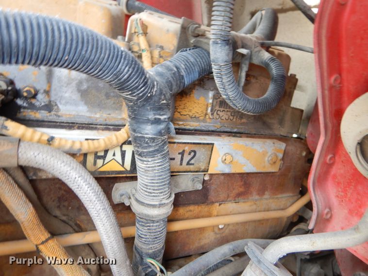 image for item FA9963 2000 International 9200i dump truck