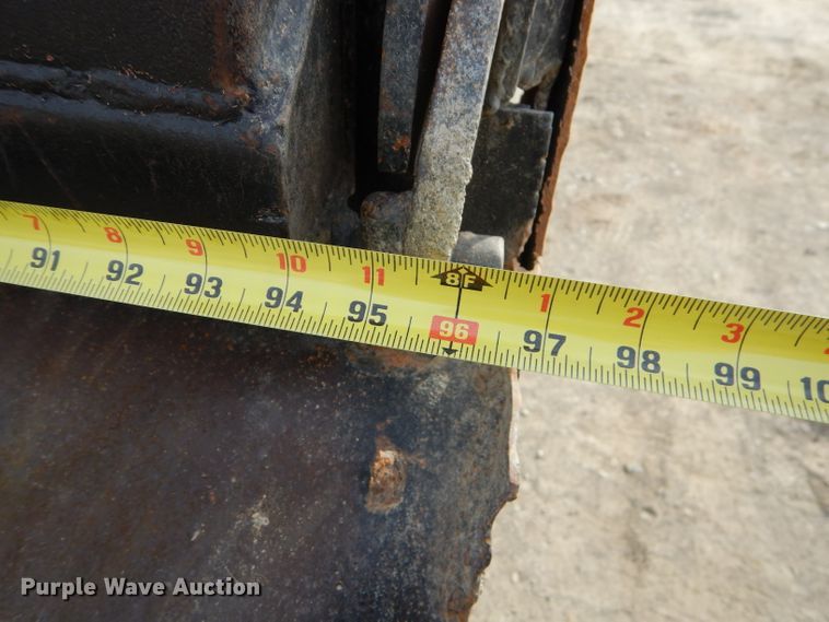 image for item FA9963 2000 International 9200i dump truck