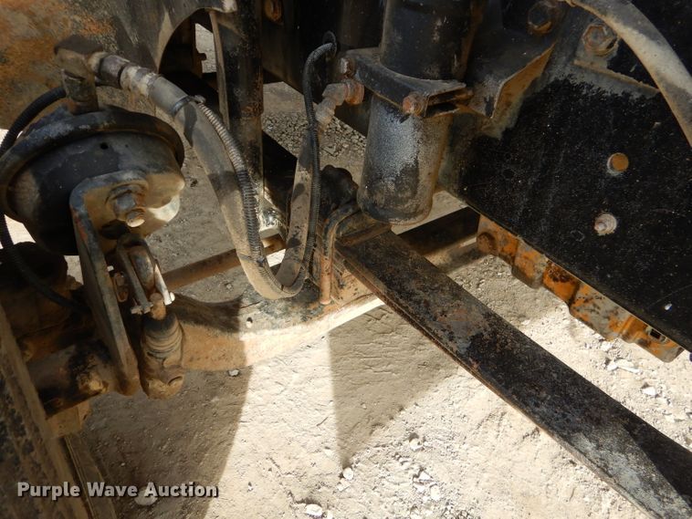 image for item FA9963 2000 International 9200i dump truck