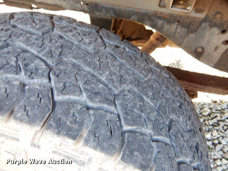 image for item FA9964 2001 Dodge Ram 1500 SLT Quad Cab pickup truck