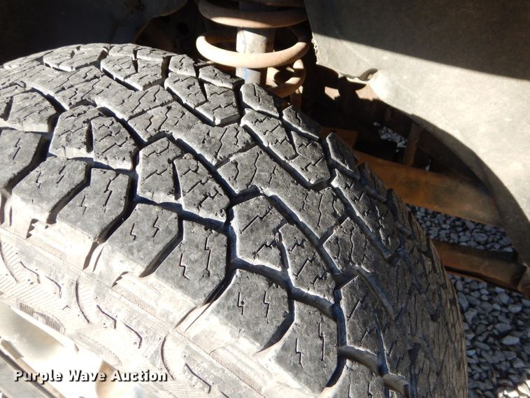 image for item FA9964 2001 Dodge Ram 1500 SLT Quad Cab pickup truck