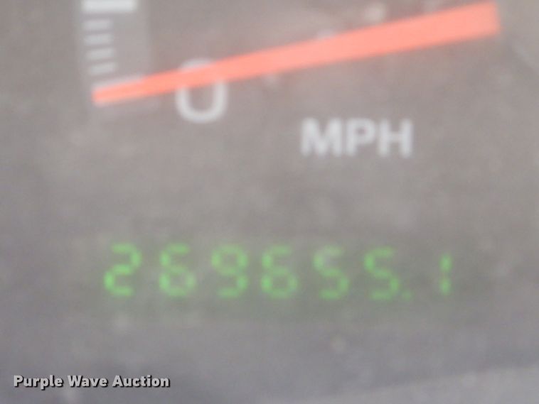 image for item FA9997 2003 Ford F150 XLT SuperCrew pickup truck