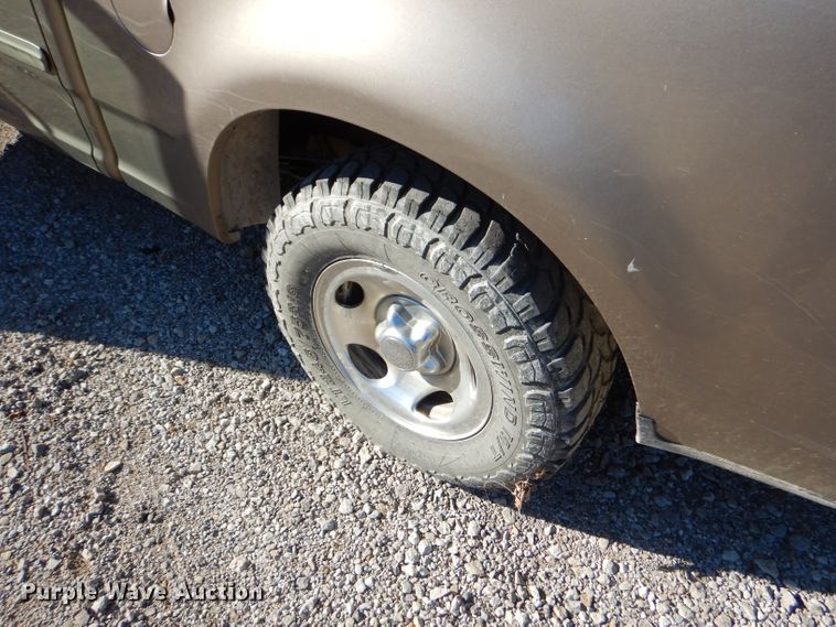 image for item FA9997 2003 Ford F150 XLT SuperCrew pickup truck