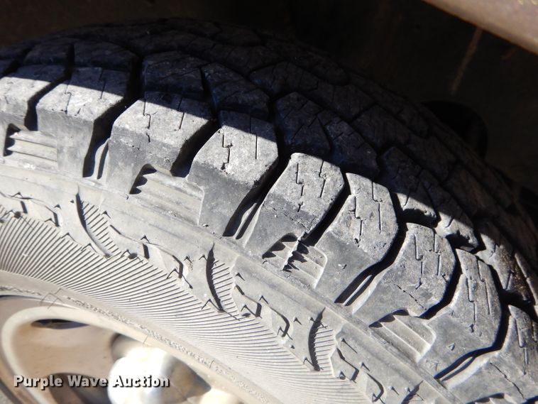 image for item FA9997 2003 Ford F150 XLT SuperCrew pickup truck