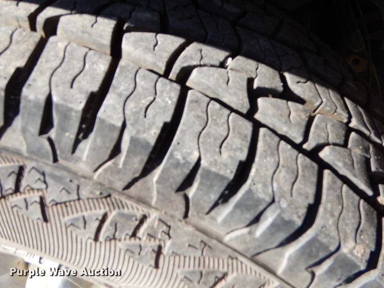 image for item FA9998 2000 Ford F150 XL SuperCab pickup truck