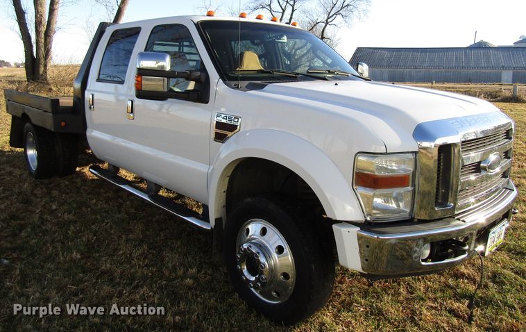 image for item FD9315 2008 Ford F450 Super Duty Crew Cab flatbed truck