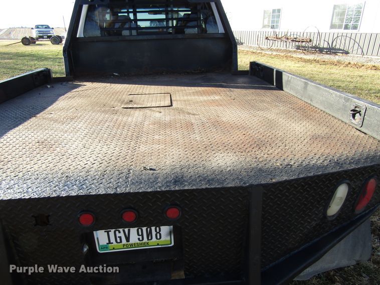 image for item FD9315 2008 Ford F450 Super Duty Crew Cab flatbed truck