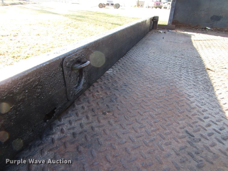 image for item FD9315 2008 Ford F450 Super Duty Crew Cab flatbed truck