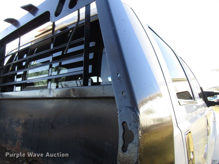 image for item FD9315 2008 Ford F450 Super Duty Crew Cab flatbed truck