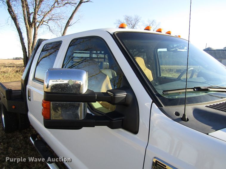 image for item FD9315 2008 Ford F450 Super Duty Crew Cab flatbed truck